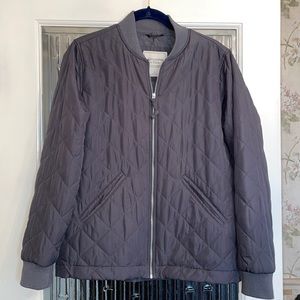 ABERCROMBIE QUILTED BOMBER JACKET GRAY SIZE SMALL